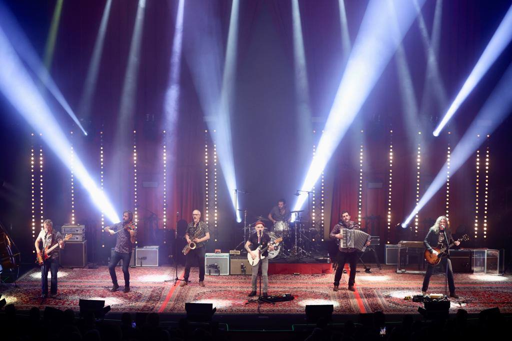 Fotos El Alfredo Kraus, hasta la bandera para ver a Fito & Fitipaldis